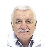 Врач Абдуев Владимир Багданович