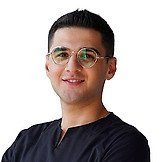 Врач Альаюб Ияд Бассамович