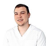 Врач Ананич Артём Юрьевич