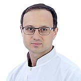 Врач Гулиян Александр Сергеевич