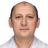 Врач Якунин Игорь Геннадиевич