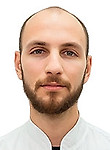 Врач Кавссарани Али Хуссейн