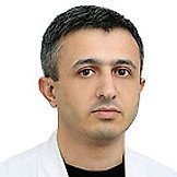 Врач Хачатрян Нарек Артаваздович