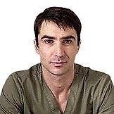 Врач Хаджиев Арслан Микаилович