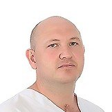 Врач Хрычев Юрий Васильевич