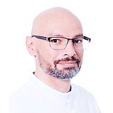 Врач Лисицын Алексей Павлович