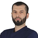 Врач Насрулаев Ислам Халидович