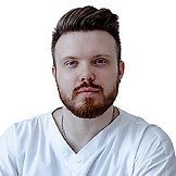 Врач Никифоров Никита Дмитриевич