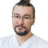 Врач Октябрьский Михаил Владимирович