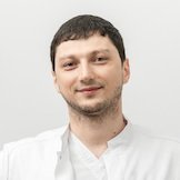 Врач Пахрудинов Рустам Магомедович