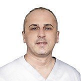 Врач Селиверстов Василий Александрович