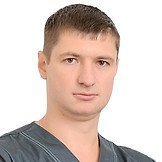 Врач Сергеев Владимир Сергеевич