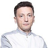 Врач Ван-Фун-Чан Алексей Владимирович