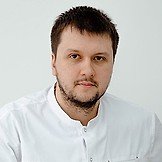 Врач Железняков Иван Юрьевич